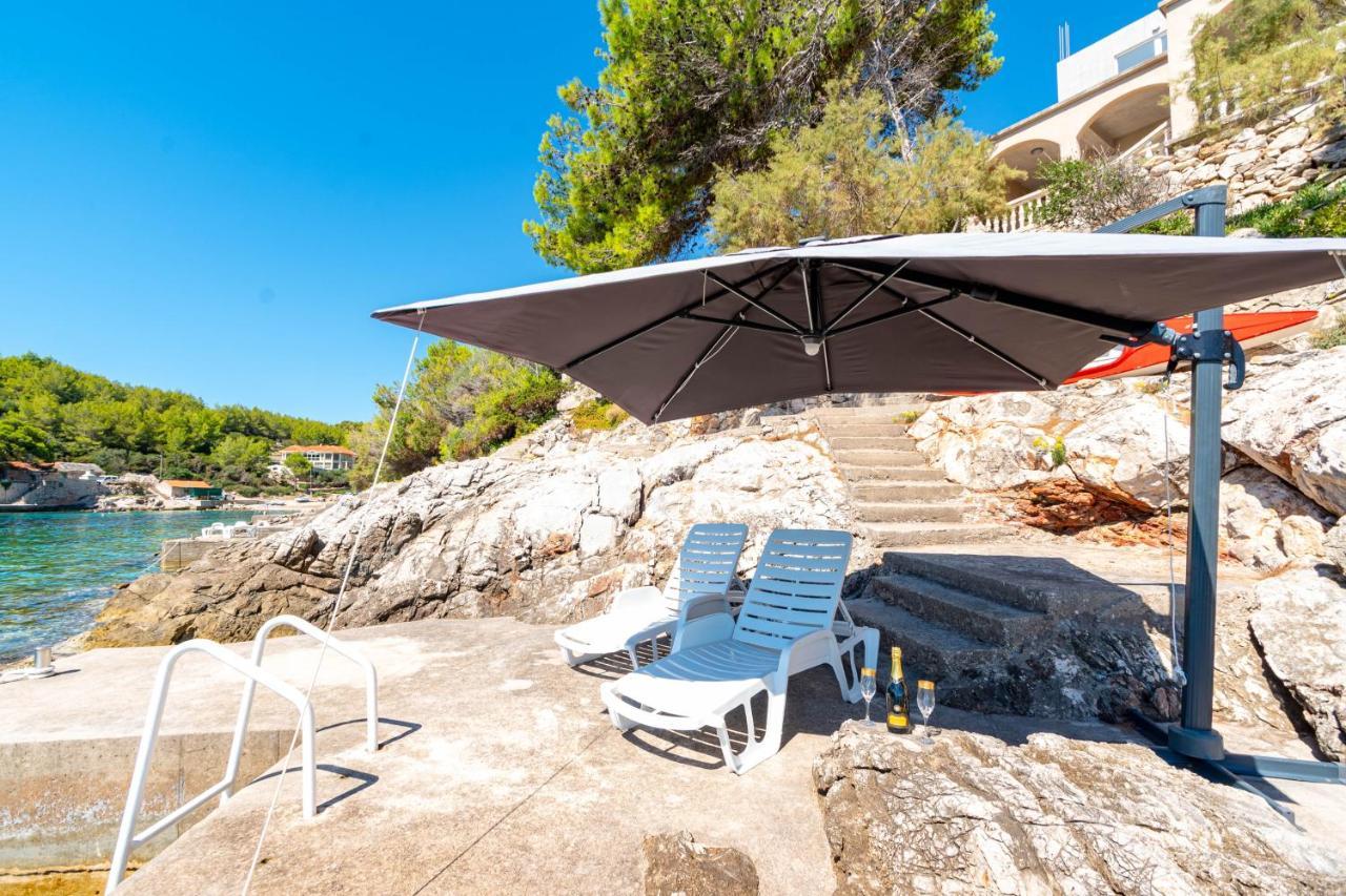 Apartments By The Sea Cove Zaglav, Korcula - 12208 Prizba Exteriör bild